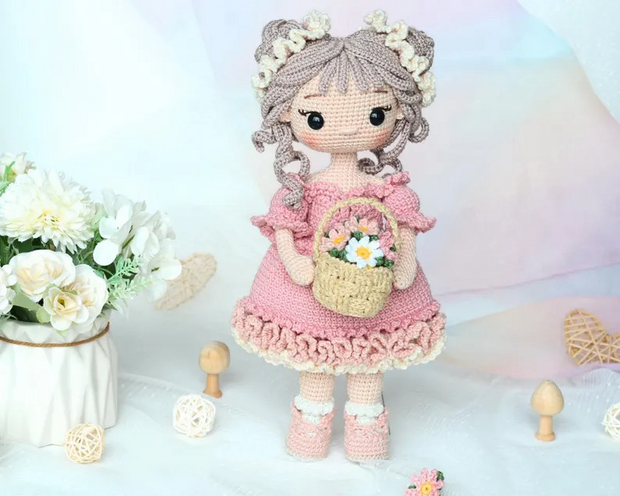 CLARA the Carnation Girl, Doll Pattern