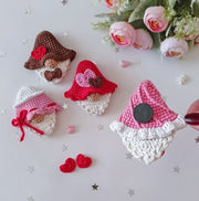 Set of 7 gnome with hearts