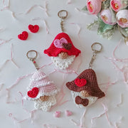 Set of 7 gnome with hearts