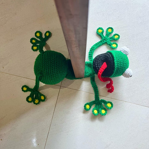 Squashed Frog Door Stopper Crochet Pattern