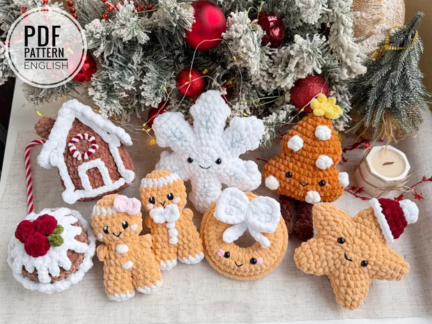 Crochet Christmas Gingerbread Decor Pattern
