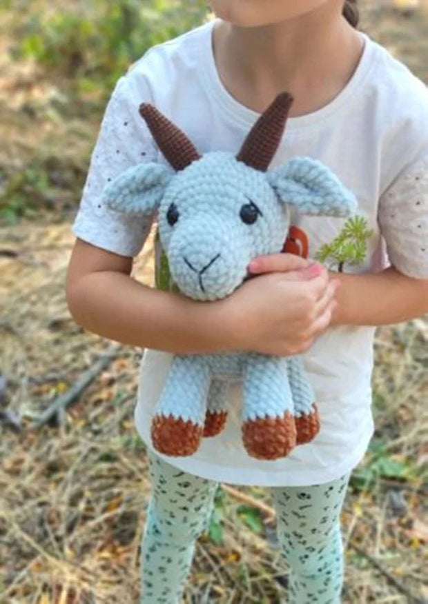 Goat amigurumi pattern