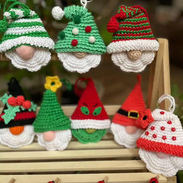 24 Christmas gnomes for Advent Calendar! crochet pattern