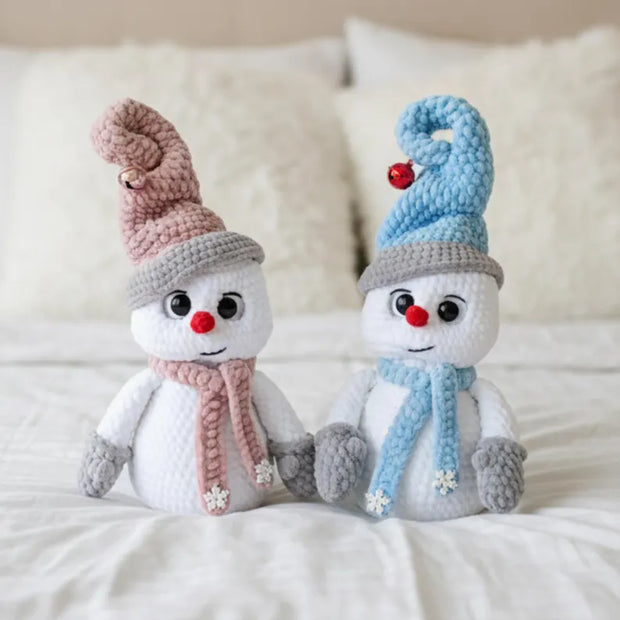 DIY Snowman Crochet Pattern for Christmas Holiday Decor