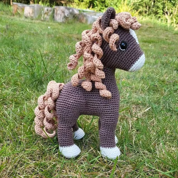 CROCHET PATTERN HORSE