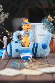 Crochet pattern airplane and giraffe the aviator