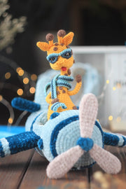 Crochet pattern airplane and giraffe the aviator