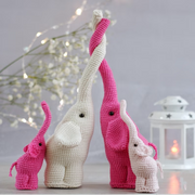 Happy elephant family Crochet Pattern
