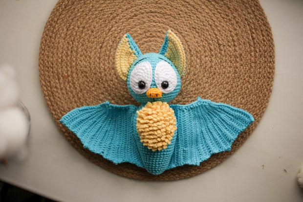 Crochet Halloween bat pattern